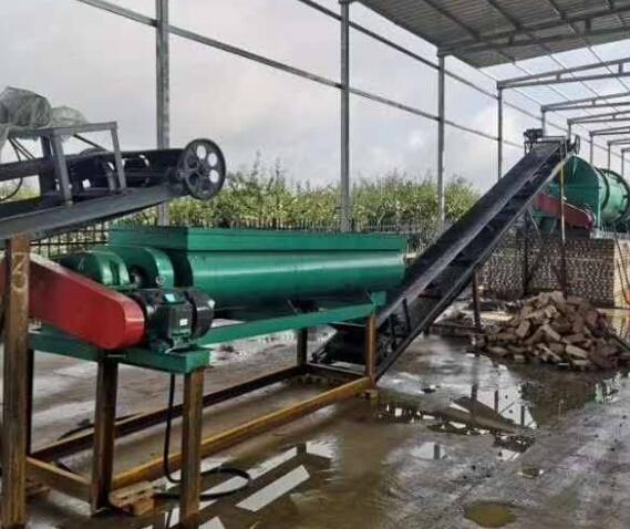 顆粒有機肥生產(chǎn)設備實拍