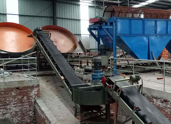 200頭牛的養(yǎng)牛場(chǎng)糞便怎么處理？